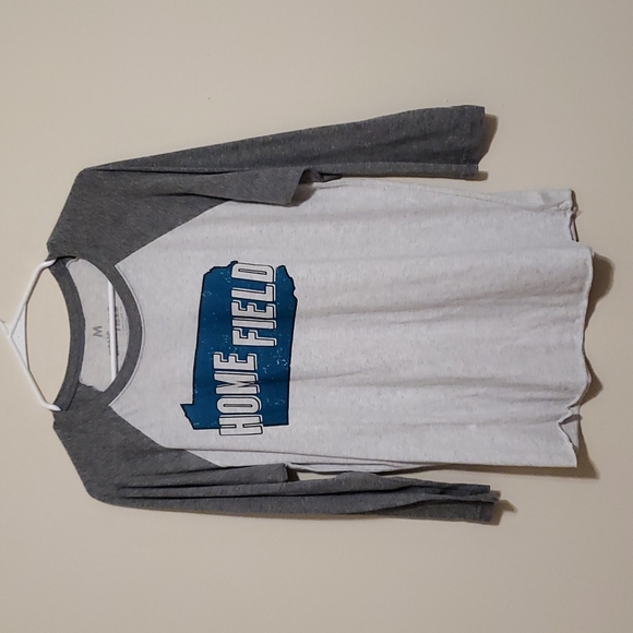 home field clothing company Tops - Home Field clothing company 3/4 sleeve t shirt
